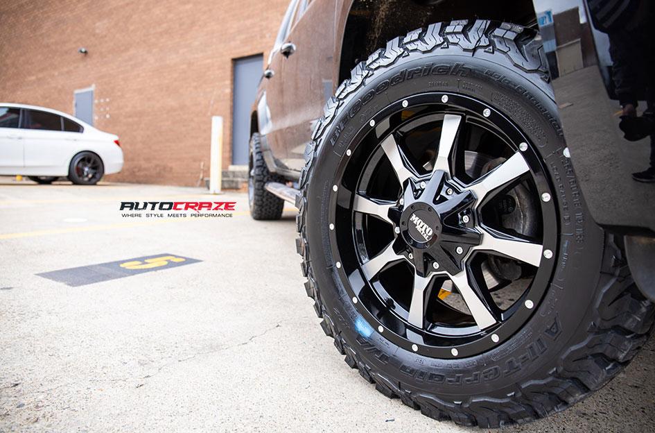 VOLKSWAGEN AMAROK MO970 GLOSS BLACK MACHINED FACE